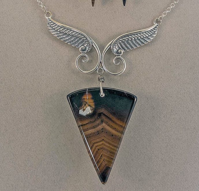 Montana Moss Agate Festoon