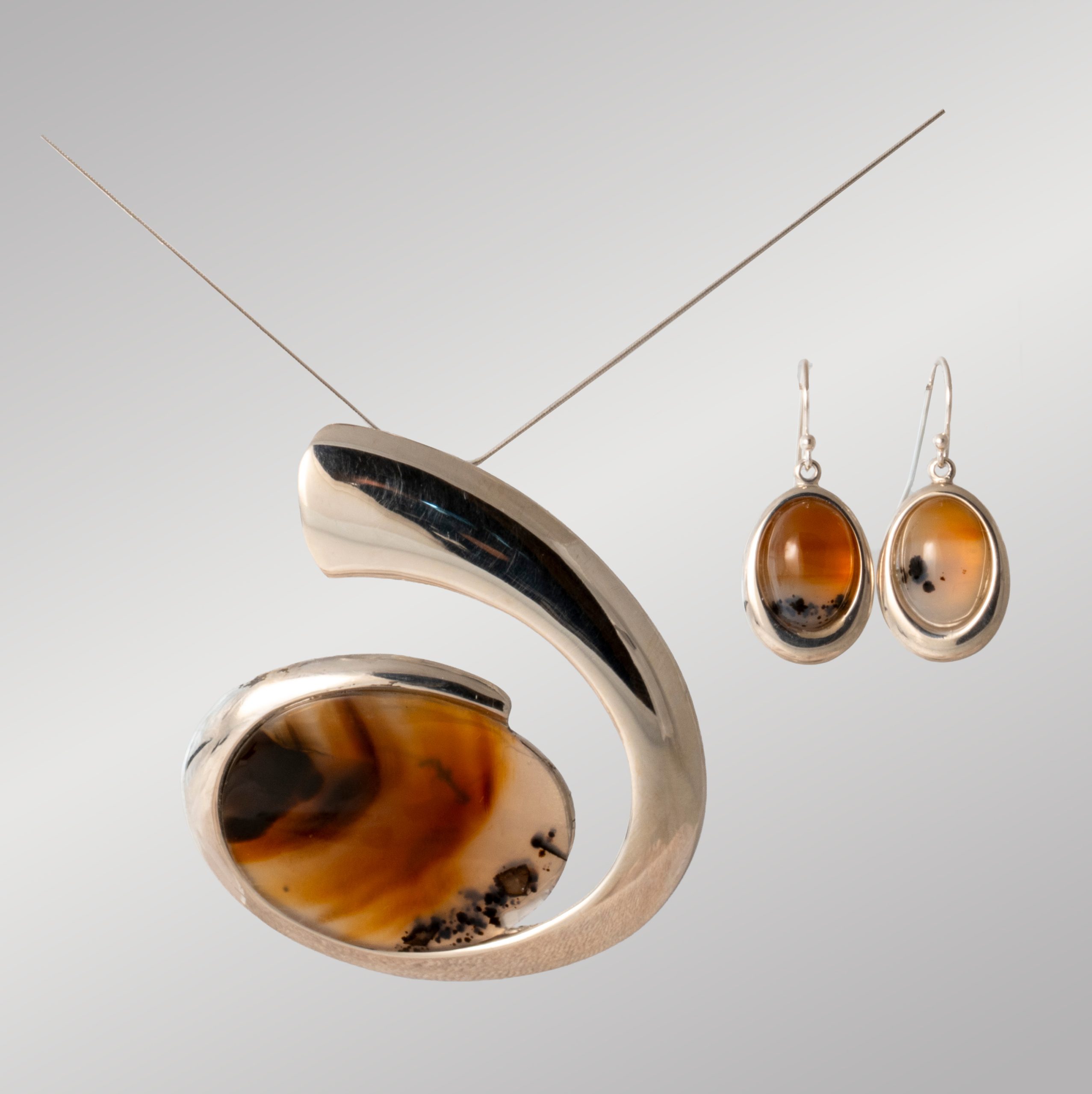 Montana Moss Agate Infinity Set